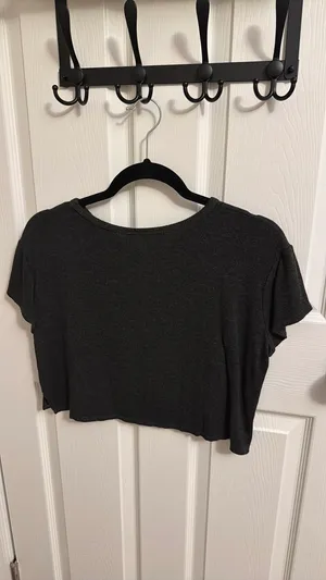 Basic Tee Black thumbnail 2