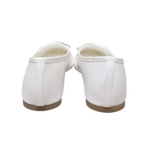 Onex Women's White Loafers‎ size 8m thumbnail 2