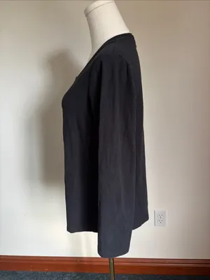 Motherhood Black Long Sleeve V-Neck Maternity Top thumbnail 3