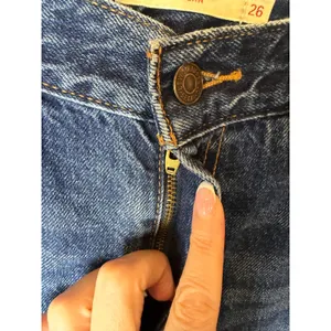 Levi's Dad Jeans Women 26 Blue Premium High Rise Straight Leg Denim Y2K Relaxed thumbnail 7