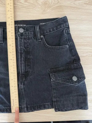 Aritzia Denim Forum 25 90s Mid Rise Cargo Mini Skirt Washed Black Grunge thumbnail 7