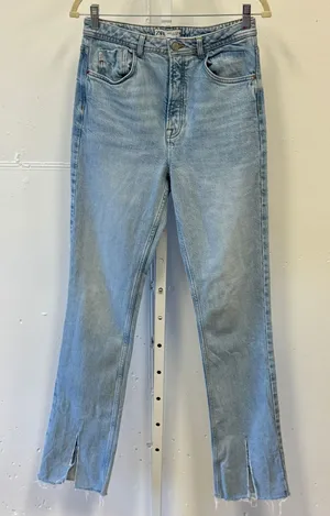 Zara High Rise Straight Leg Jeans Light Wash Split Raw‎ Hem Button Fly Size 6 thumbnail 1