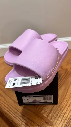 Guaranteed Authentic adidas Adilette Lumia Slides in Bliss Lilac Women:10 Men:9 thumbnail 6