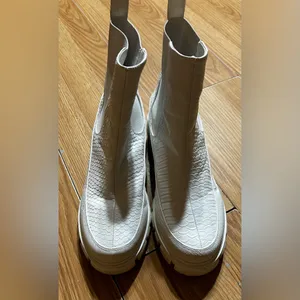White Pierre dumas chunky heel combat style boots ladies 8 thumbnail 3