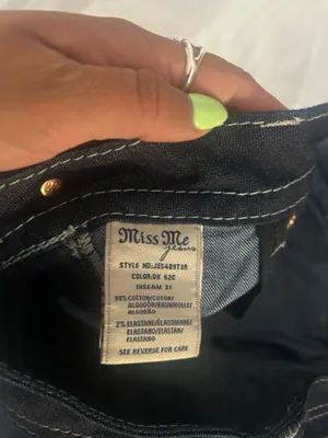 Miss Me Straight Leg Jeans thumbnail 7