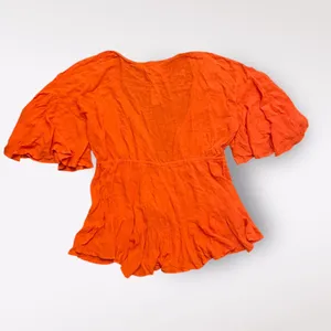 Meshki‎ Orange Skyla Playsuit Romper NWT Off Shoulder V-Neck Tasseled Size M thumbnail 3