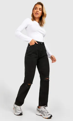 Boohoo NWT Black RIPPED KNEE STRAIGHT FIT JEANS thumbnail 1