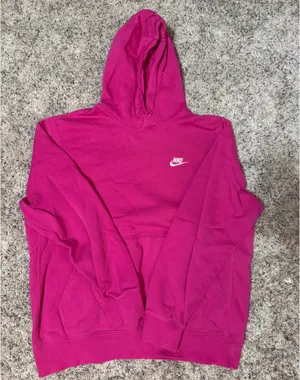 Women’s Nike Sweatshirt thumbnail 1