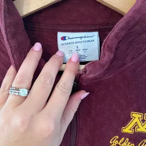 Champion Minnesota Gophers Pullover thumbnail 2