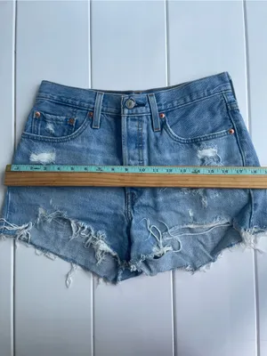 Levi’s 501 High Rise Shorts, Size 28 thumbnail 7