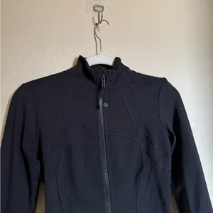 Lululemon Define Jacket Nulu Sz‎ 4 in Black thumbnail 5