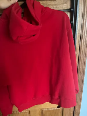 Target Red Sweatshirt thumbnail 3