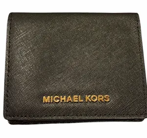 Michael Kors Jet Set Travel Carryall Card Case Saffiano Leather Wallet in Black thumbnail 1