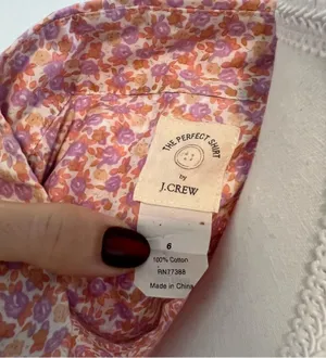 J. Crew Floral The Perfect Shirt Size 6 Long Sleeve Button Down thumbnail 4
