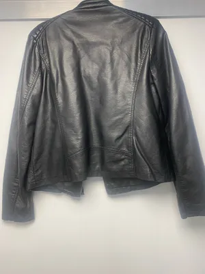 Black leather jacket Size L thumbnail 2