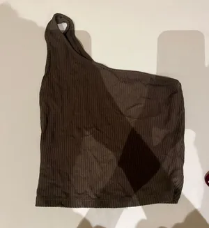 Garage One Shoulder Crop Tank thumbnail 1