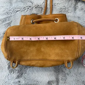 Eddie Bauer Tan Suede‎ Leather Bag Drawstring One Shoulder Backpack Purse thumbnail 10