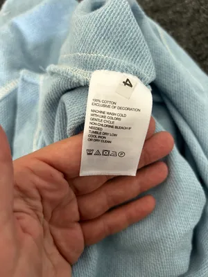 Tommy Bahama 100% cotton light blue crewneck top. Size medium. thumbnail 6
