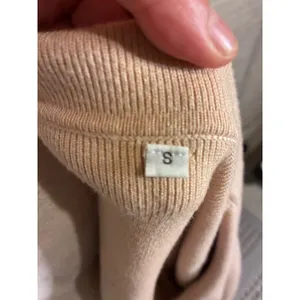 Peach Knit Button Front Cardigan‎ Sweater with Lapel Collar and Pockets Small thumbnail 6
