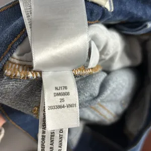 Madewell The Perfect Vintage Wide-Leg Jean in Chartwood Wash thumbnail 14