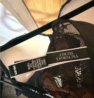 Victoria's Secret Very Sexy Embellished Push Up Corset Bustier Top 34B thumbnail 3