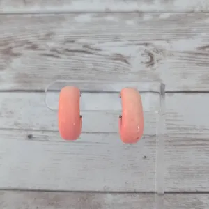 Vintage Clip On Earrings Retro Hoops Peach Like Tone - Paint Chipping & Tarnish thumbnail 3