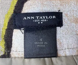 Ann Taylor Women's Floral Skirt Size 4 thumbnail 3