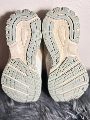BROOKS REVEL 2 Running Shoes Cream Champagne Shimmer Women’s Size 8.5 thumbnail 10