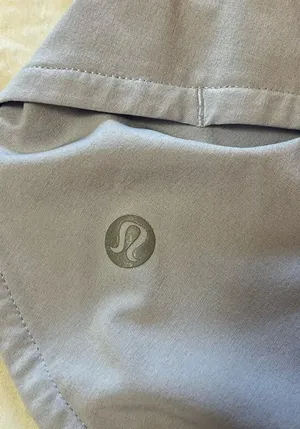 Lululemon Shorts thumbnail 3