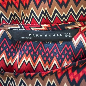 Zara Multicolored Zigzag Print Fringed Long Sleeve Midi Dress thumbnail 7