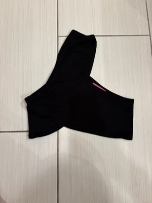 Edikted Gina One Shoulder Crop Top thumbnail 5