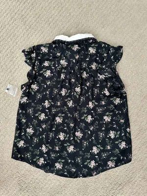 Sweet Wanderer Floral Blouse thumbnail 5
