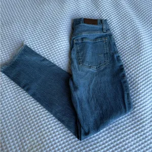 Madewell The Perfect Vintage Jean thumbnail 2
