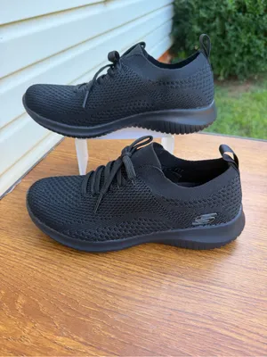 Skechers Stretch Fit Air-Cooled Memory Foam Sneakers Women’s 6 Black Knit thumbnail 2