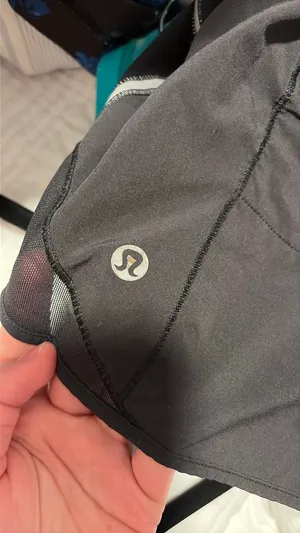 Lululemon Shorts Hotty Hot 2.5" thumbnail 3