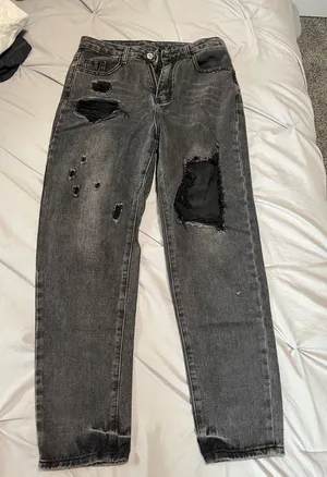 Black Mom Jeans Shein Ripped High-Waisted thumbnail 1