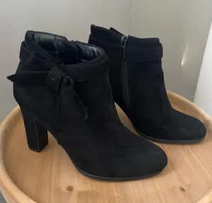 Impo Black Heel Boots thumbnail 1