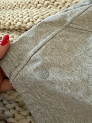 Lululemon Shorts thumbnail 3
