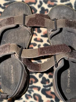 vintage brown sandals with adjustable straps Size 7 thumbnail 8