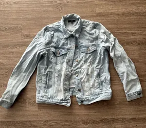 Lulus Denim Jacket Womens Medium Light Wash Oversized Trucker Jean Jacket thumbnail 1