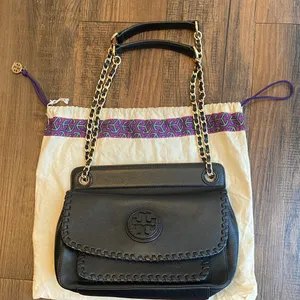 Tory Burch Marion Black Leather Shoulder Bag with Gold Chain thumbnail 1