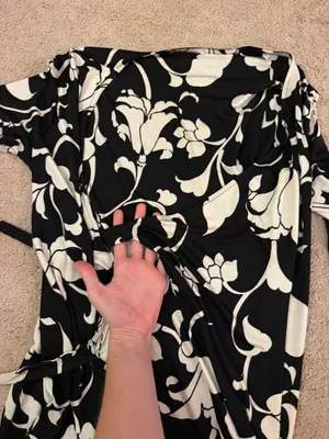 Floral Wrap Dress Black thumbnail 3