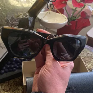 Authentic BURBERRY 52 Butterfly acetate plaid logo Sunglasses thumbnail 4