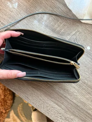 Coach Black Leather Zip-Around Wallet with Gold Logo Hardware thumbnail 2