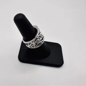 Vintage Celtic Knot Trinity Scroll
Simple Plain Ring size 6.5 and 1.5 cm Silver thumbnail 6