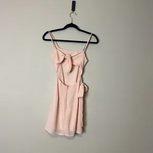 Lucy‎ in the Sky Double Tie Wrap Dress in Blush Size Small thumbnail 7
