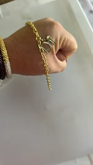 Diamond international bracelet with the raw diamond in the I thumbnail 2