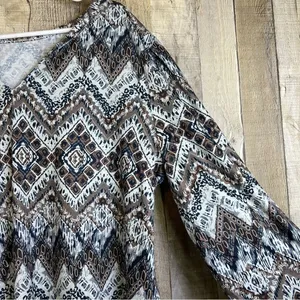 Unbranded Xxl Tribal Print Notched V-Neck Top w/Long Puff Sleeve & Shirr… thumbnail 6