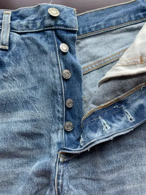 AGOLDE Shorts Denim Distressed thumbnail 3