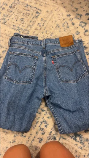 Levi’s Wedgie Jeans thumbnail 4